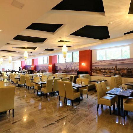 Best Western Plus Briston Otopeni Luaran gambar