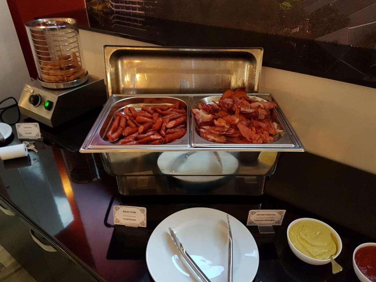 Best Western Plus Briston Otopeni Luaran gambar