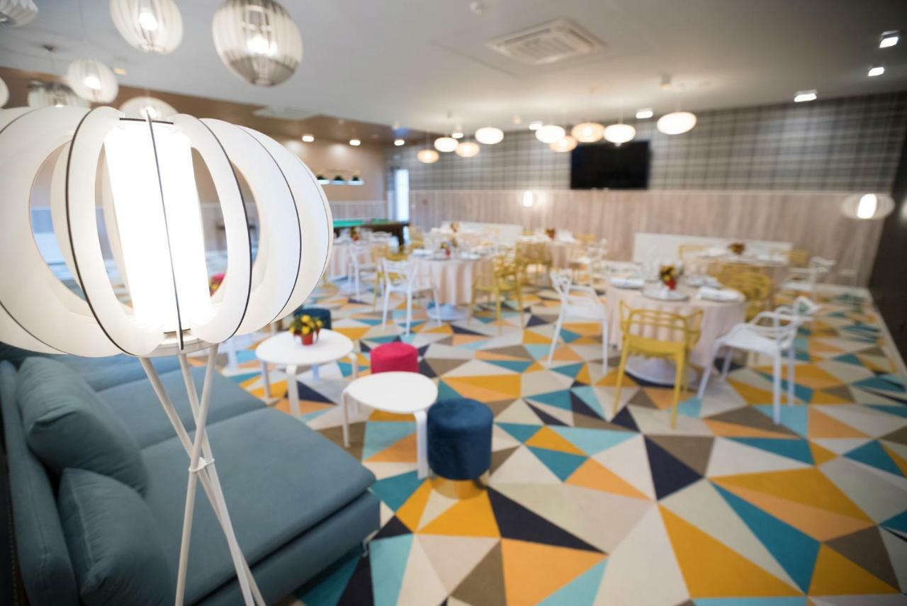 Best Western Plus Briston Otopeni Luaran gambar
